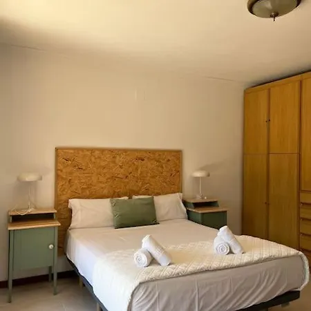 Amplia Casa A 10 Min De La Playa * Montrás