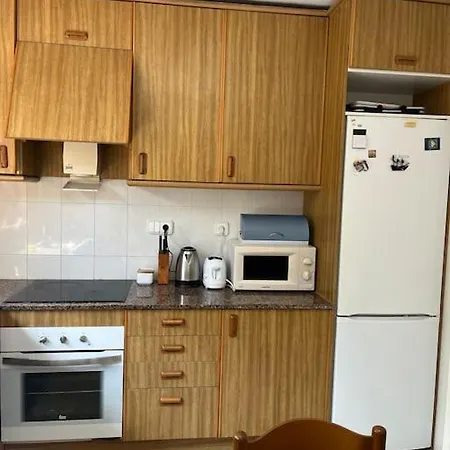 Amplia Casa A 10 Min De La Playa Holiday home Montras