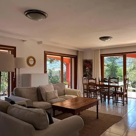 Amplia Casa A 10 Min De La Playa *