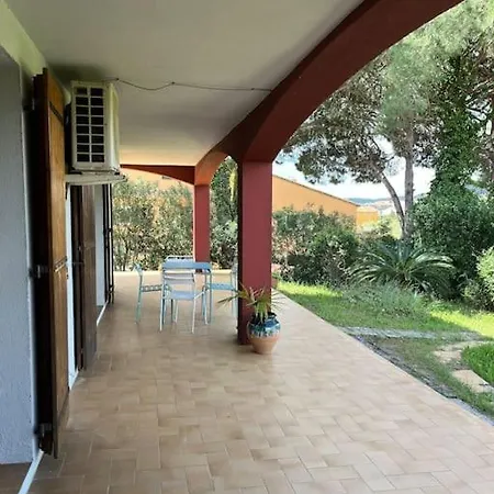 Holiday home Amplia Casa A 10 Min De La Playa