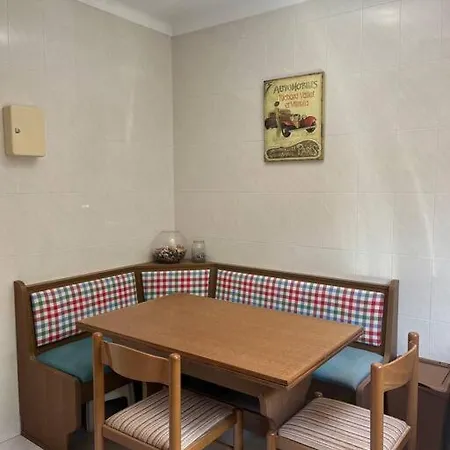 Amplia Casa A 10 Min De La Playa Holiday home Montras
