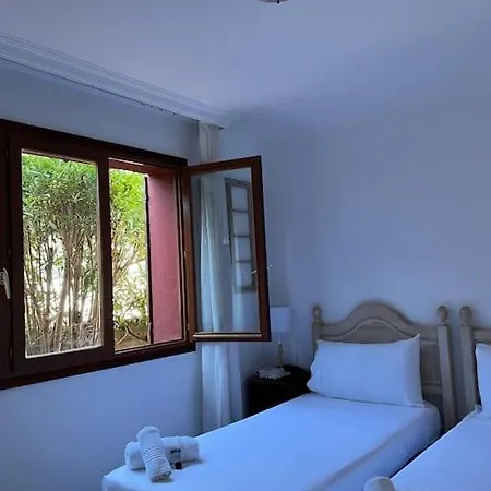 Holiday home Amplia Casa A 10 Min De La Playa Montras